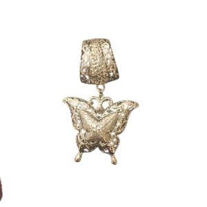 Silver  Butterfly Pendant And Through Scarf Holder No Knod